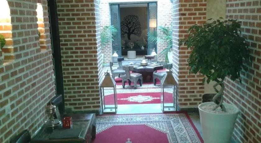 Riad Salam 40 4