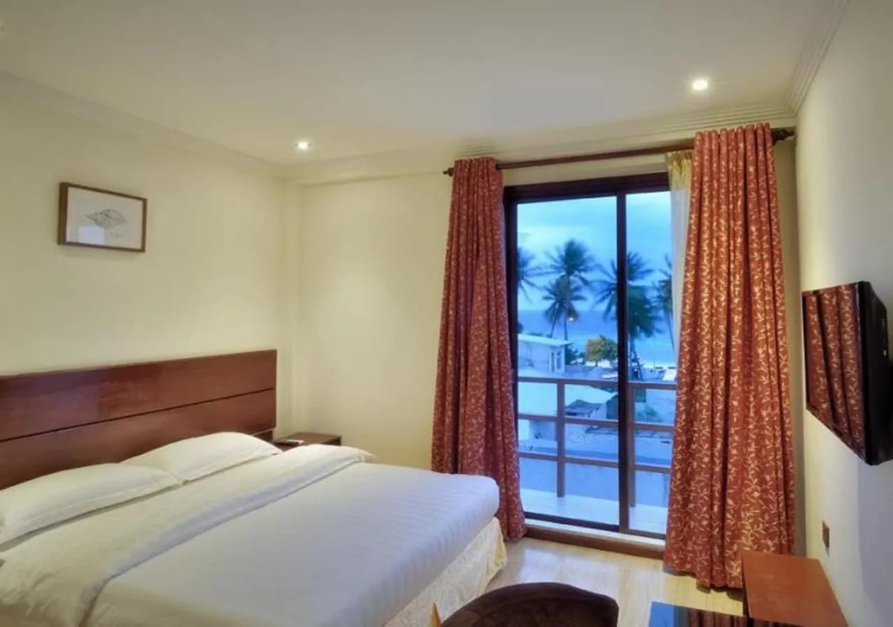 Whiteshell Island Hotel & Spa 2