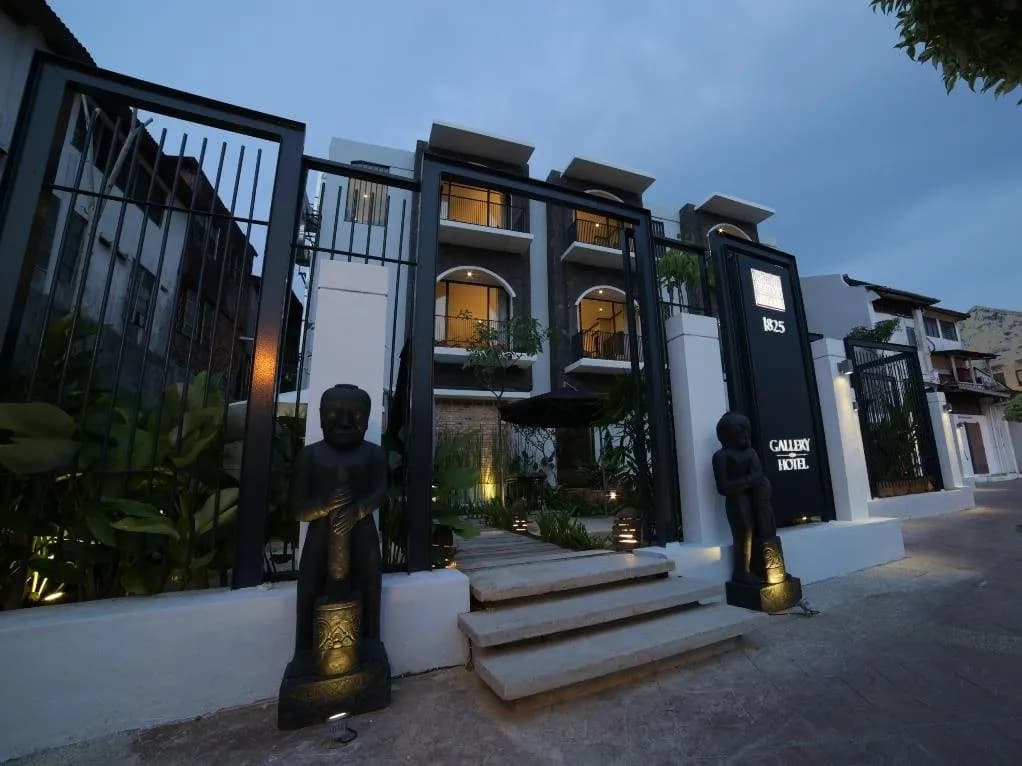 1825 Gallery Hotel 5