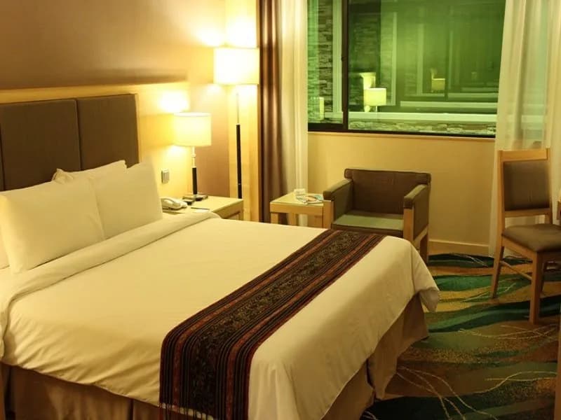 Imperial Palace Hotel 2