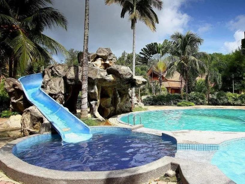 Rompin Beach Resort