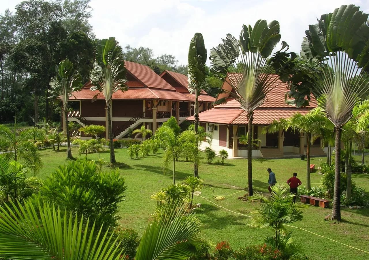 Rompin Beach Resort 5