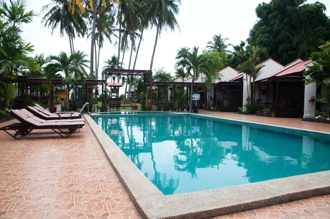 Shah's Beach Resort 4