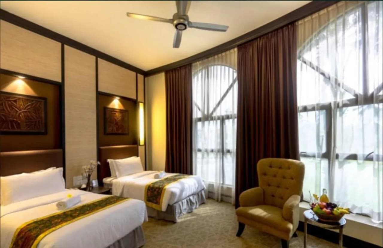 Tanjong Puteri Golf Resort Berhad 4