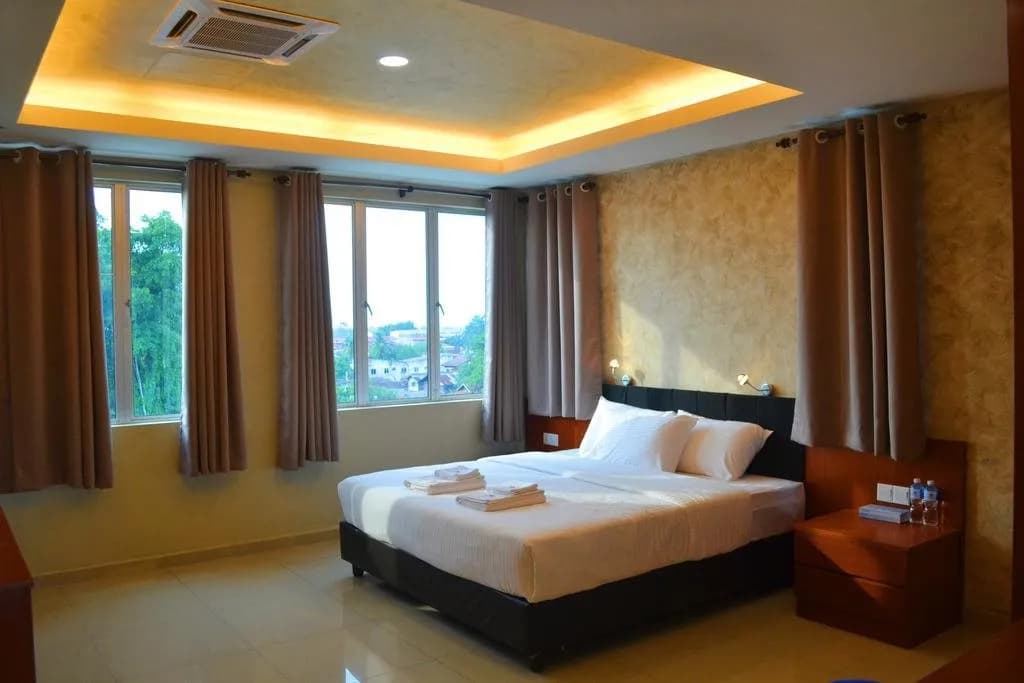 Yew Boutique Hotel 4