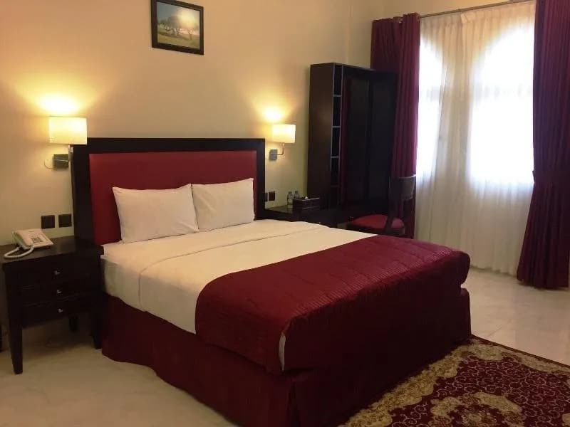 Remas Hotel Suites 5