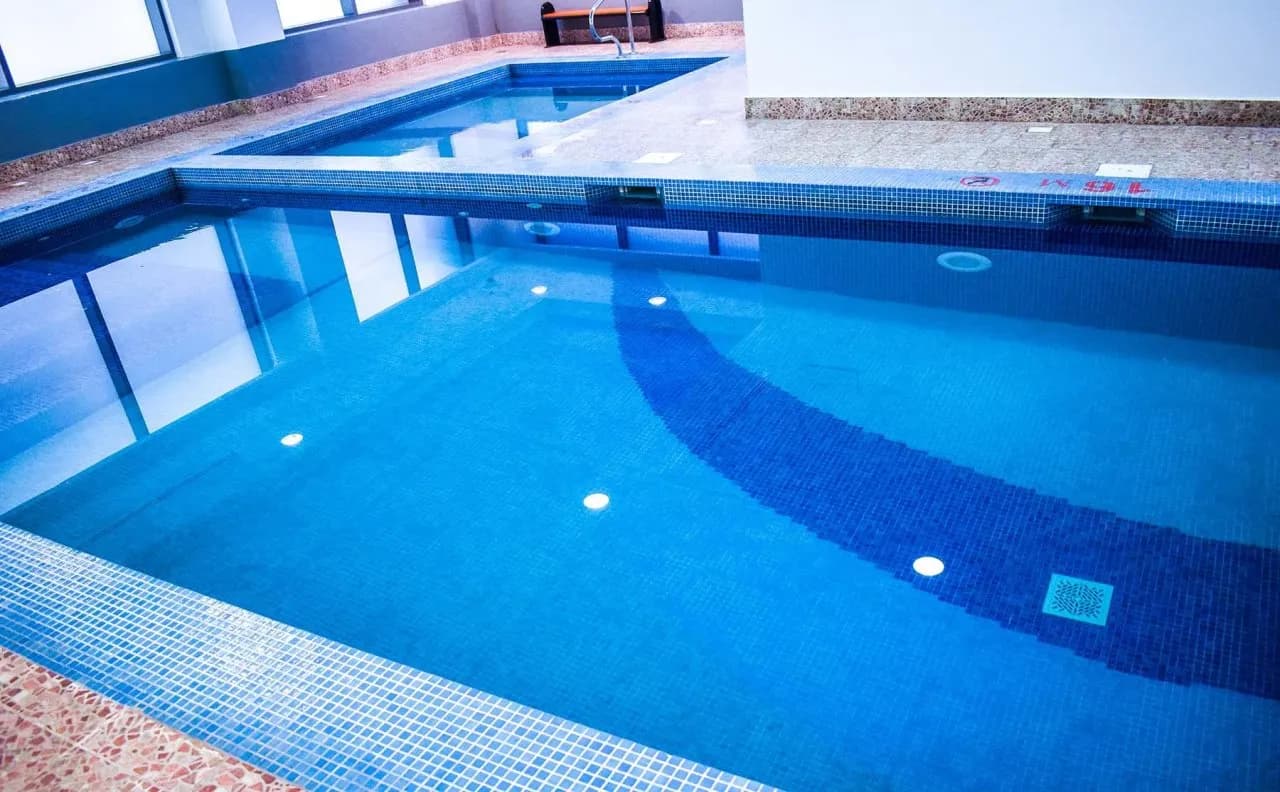 Sapphire Plaza Hotel 5