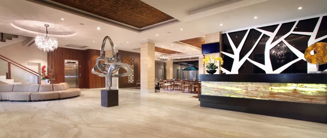Gets Hotel 5