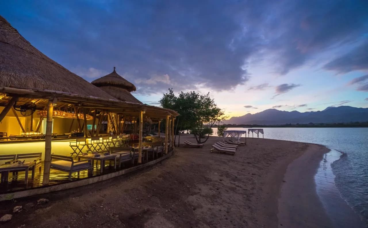 Menjangan Dynasty Resort 3