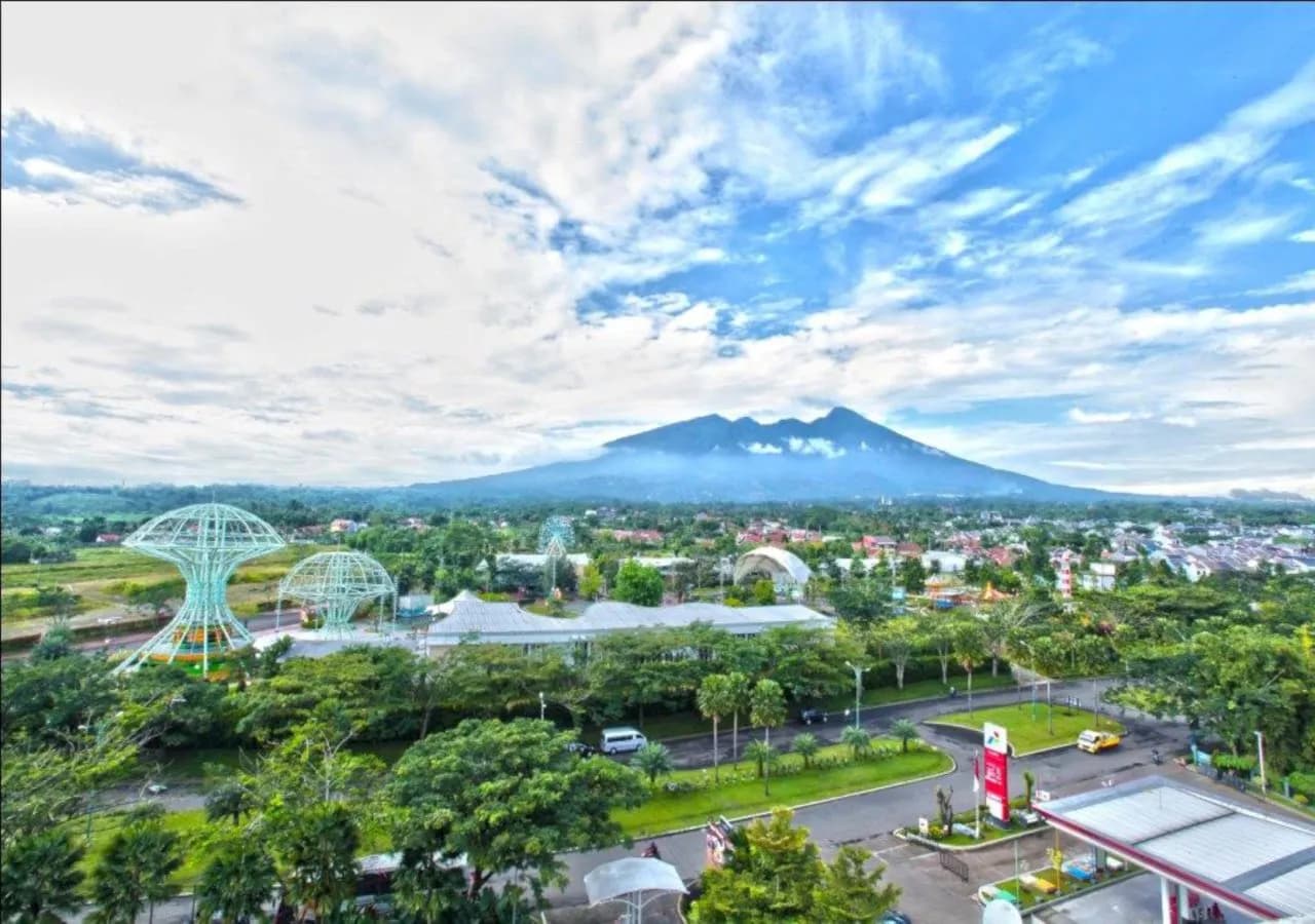 Padjadjaran Suites Resort & Convention Hotel 3