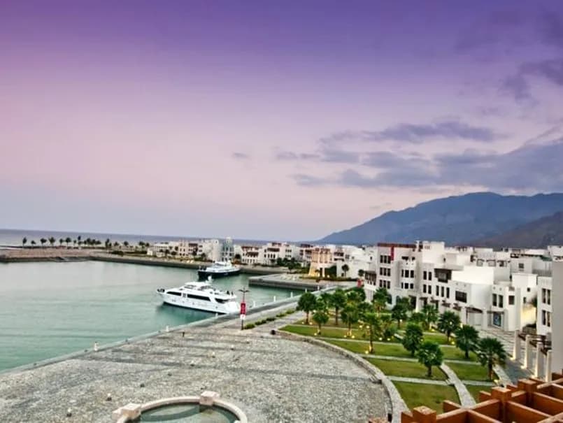 Le Sifah Resort Apartments