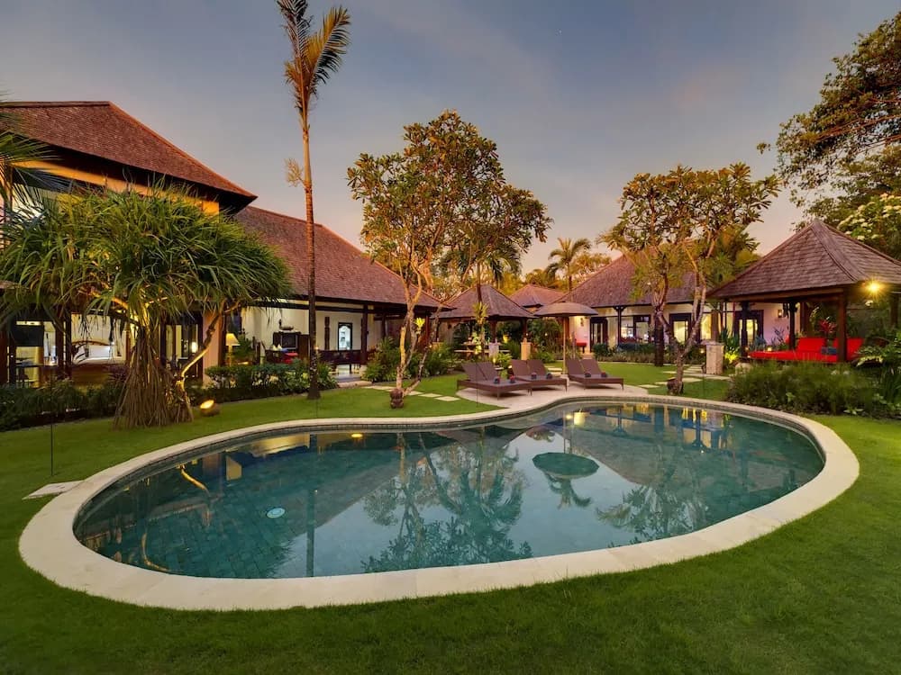 Villa Kakatua 2