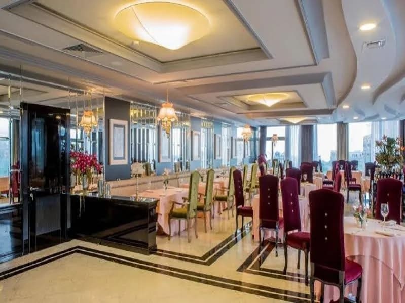 Sapphire City Hotel 5
