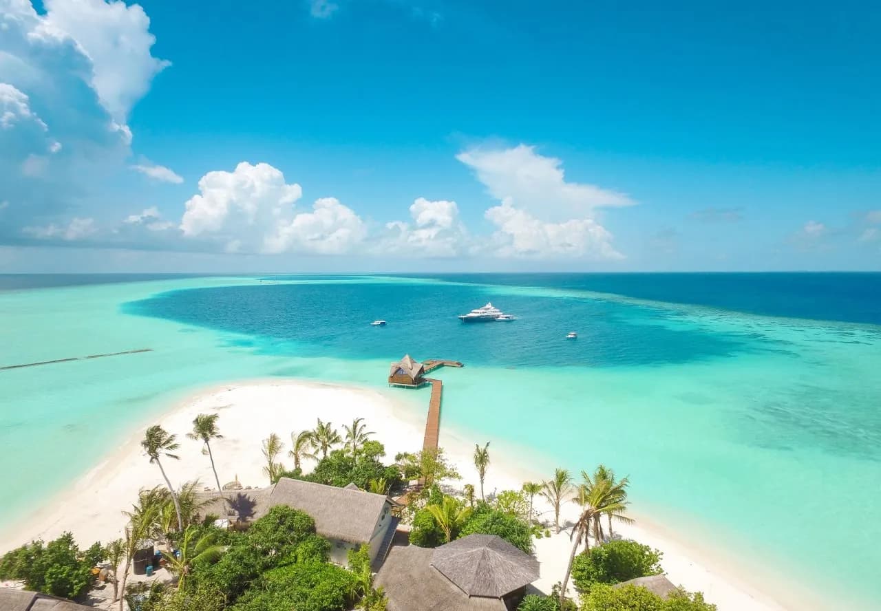 Dhigufaru Island Resort 4