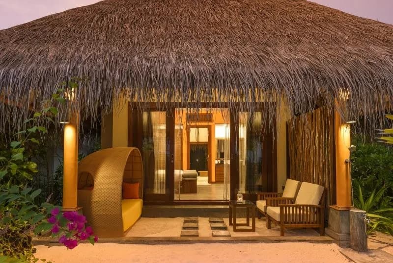 Dhigufaru Island Resort 2