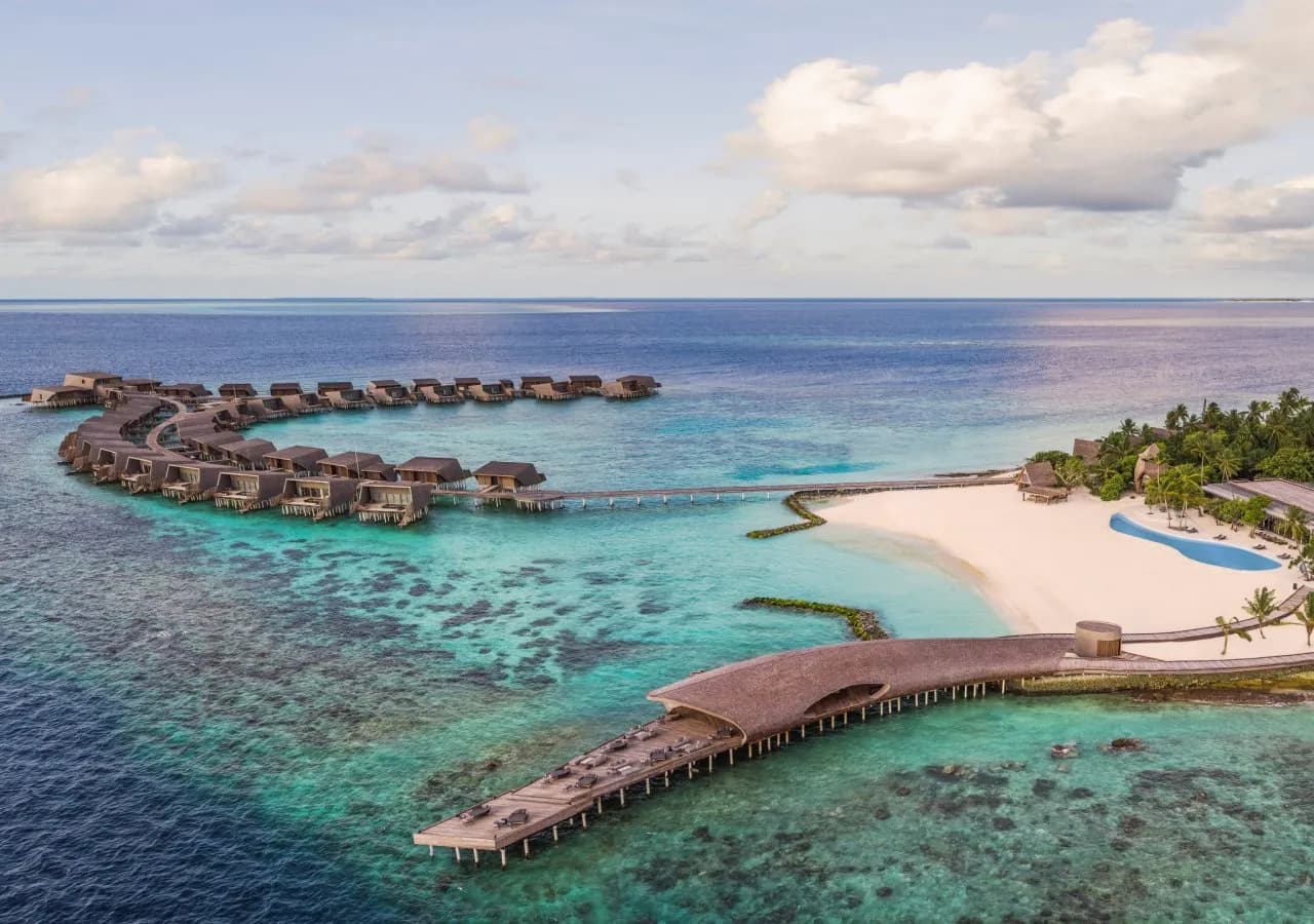 The St. Regis Maldives Vommuli Resort