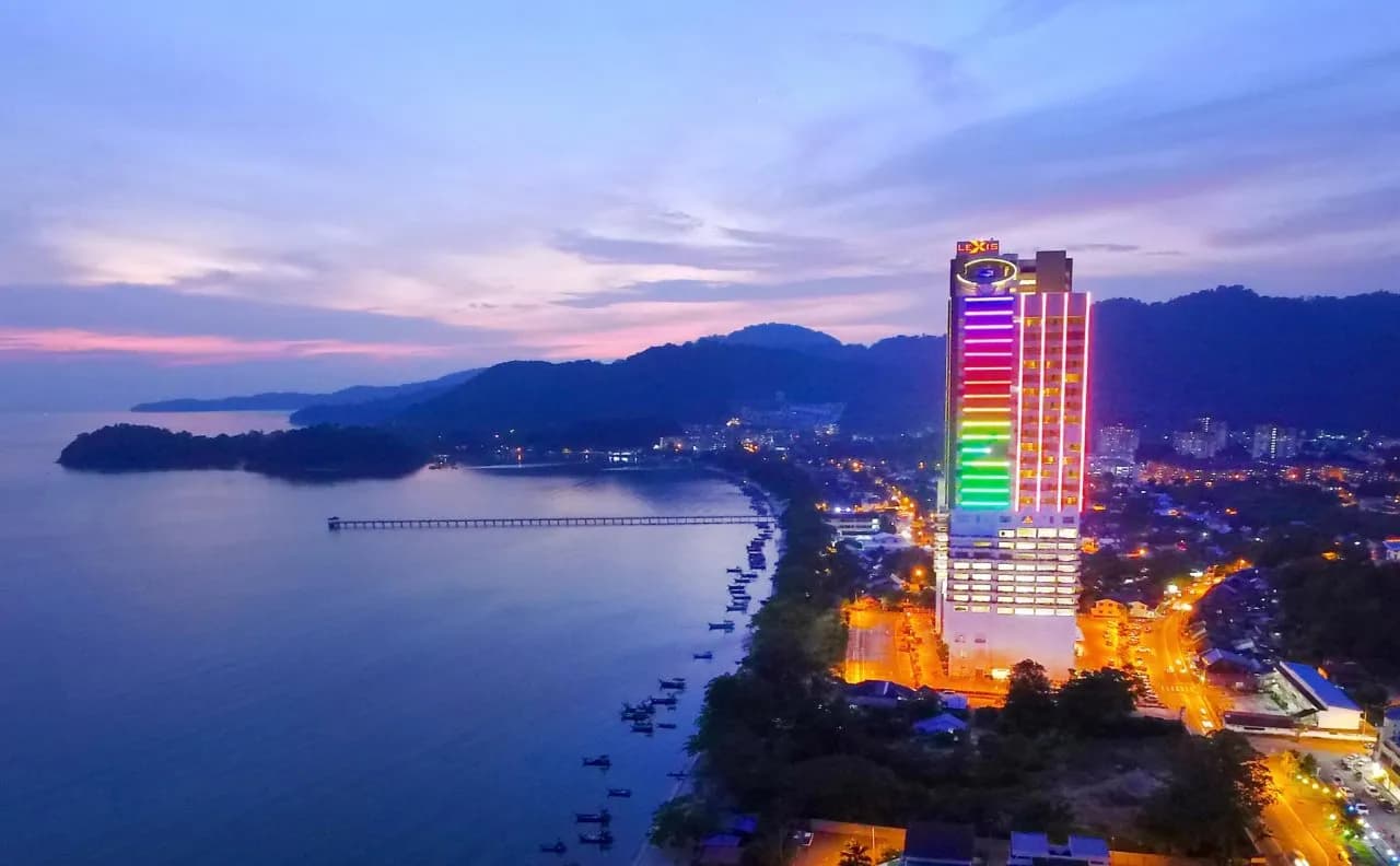 Lexis Suites Penang 3