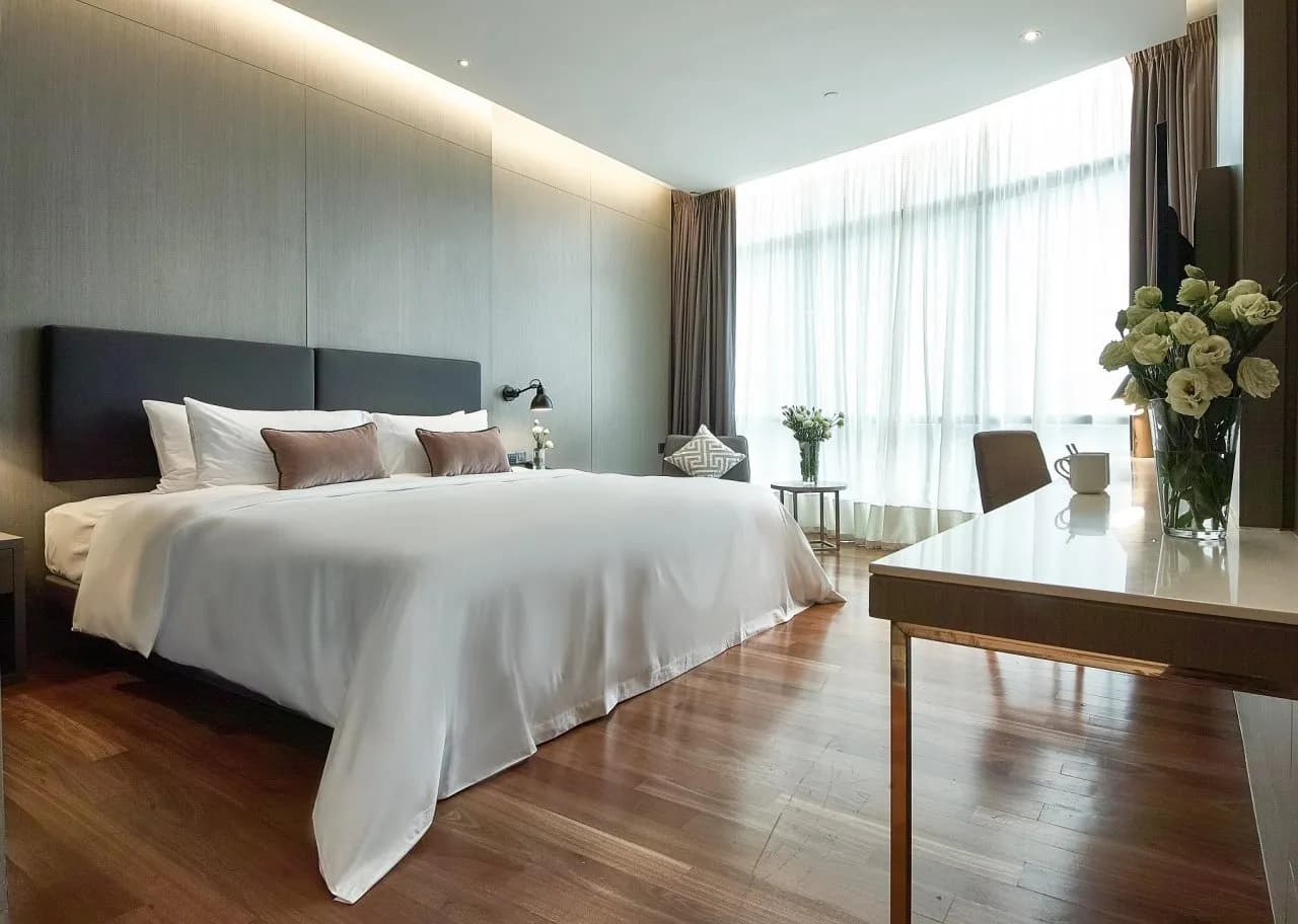 V E Hotel and Residence 2