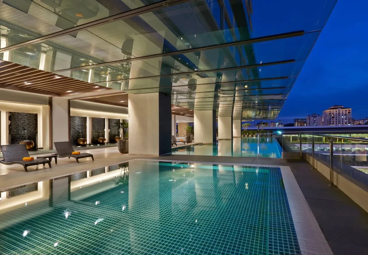 V E Hotel and Residence 3