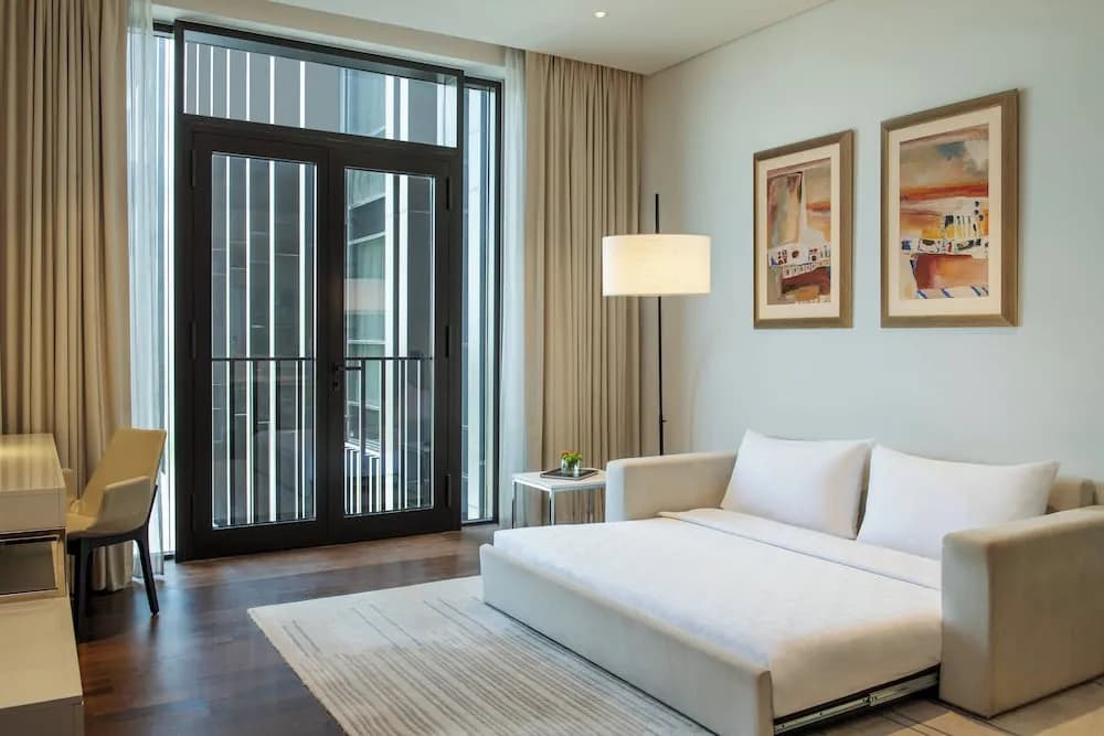 La Ville Hotel & Suites CITY WALK, Dubai, Autograph Collection 4