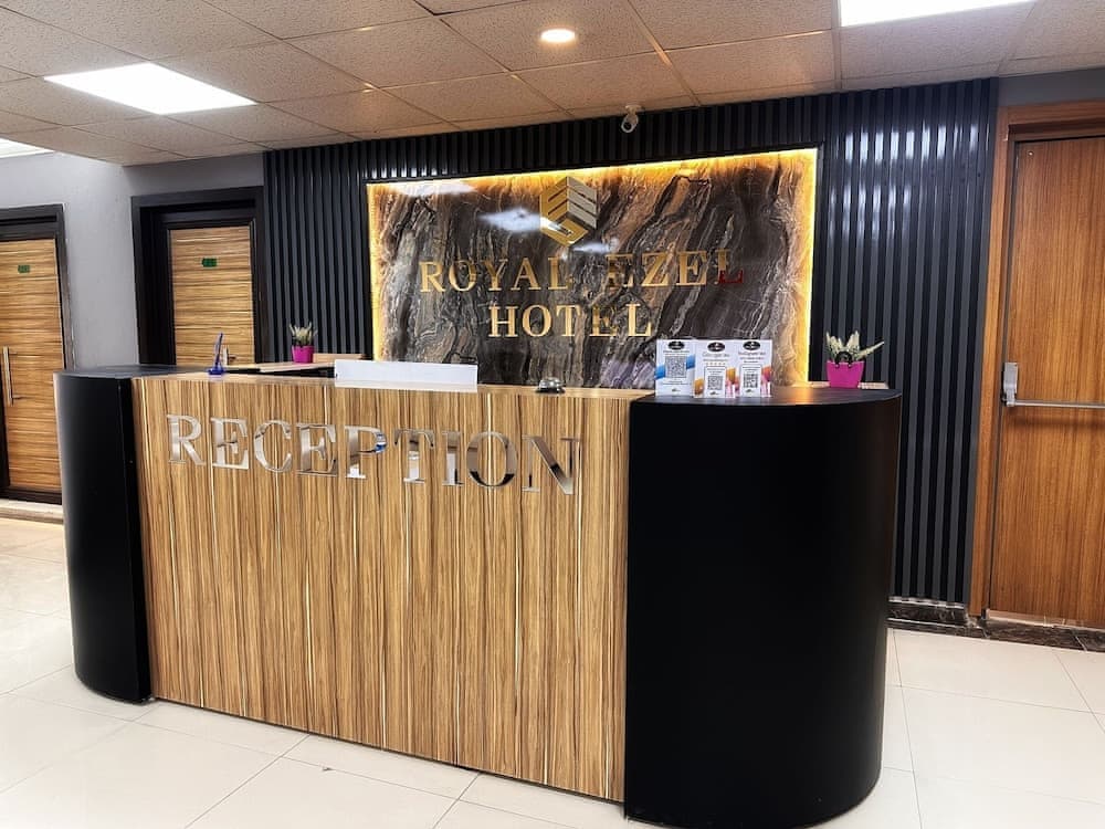 Royal Ezel Hotel