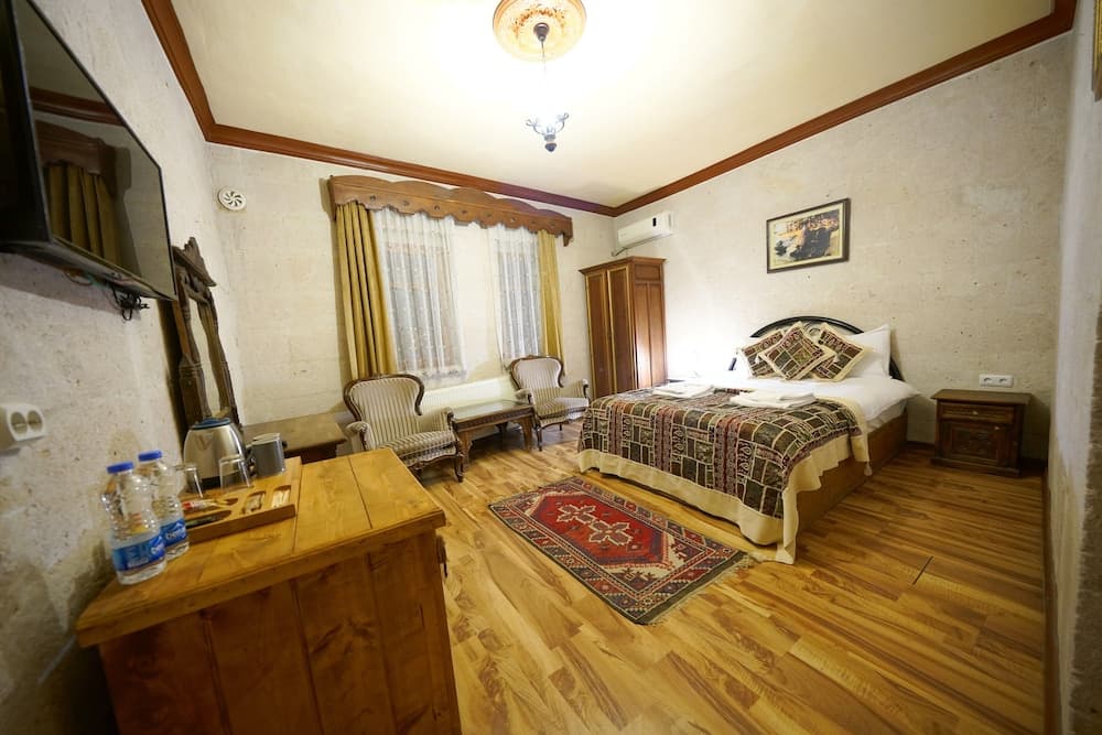 Arch Palace Hotel 3