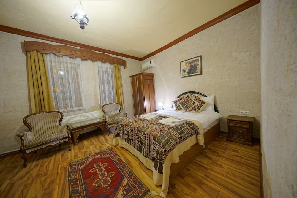 Arch Palace Hotel 4