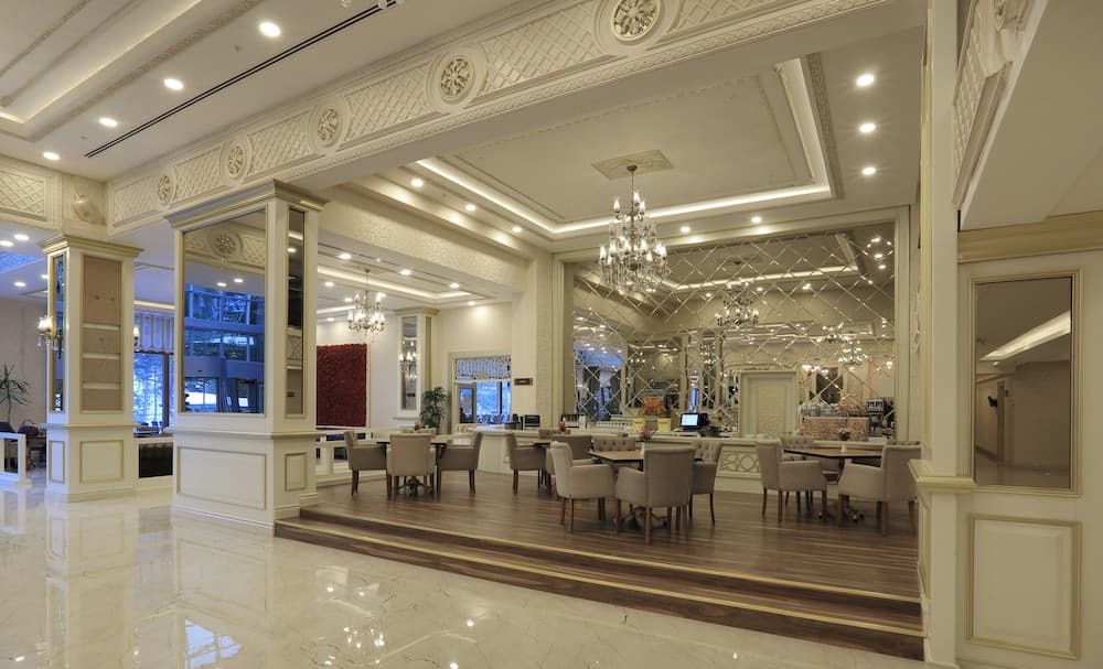 Cam Thermal Resort & Spa Convention Center 5
