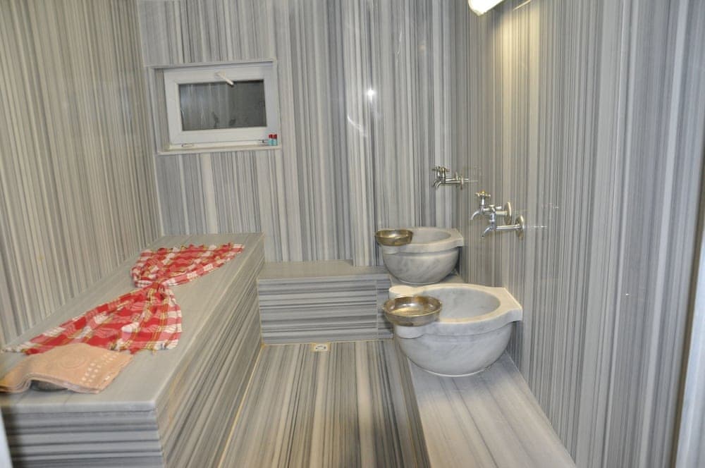 Dragos Island Hotel 5