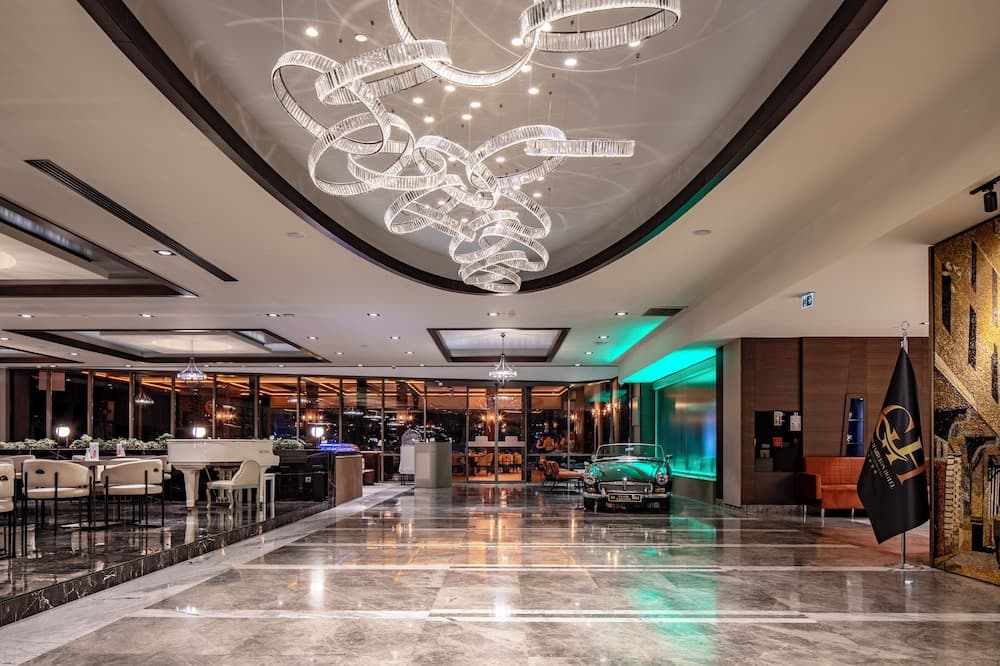 Grand Harilton Hotel 2