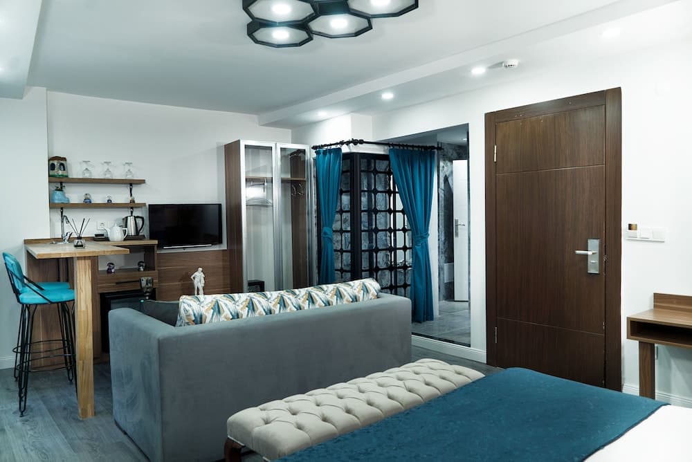 Taksim Yazici Residence 5