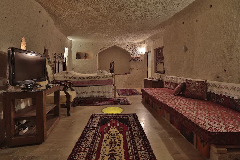 Village Cave House Hotel 5