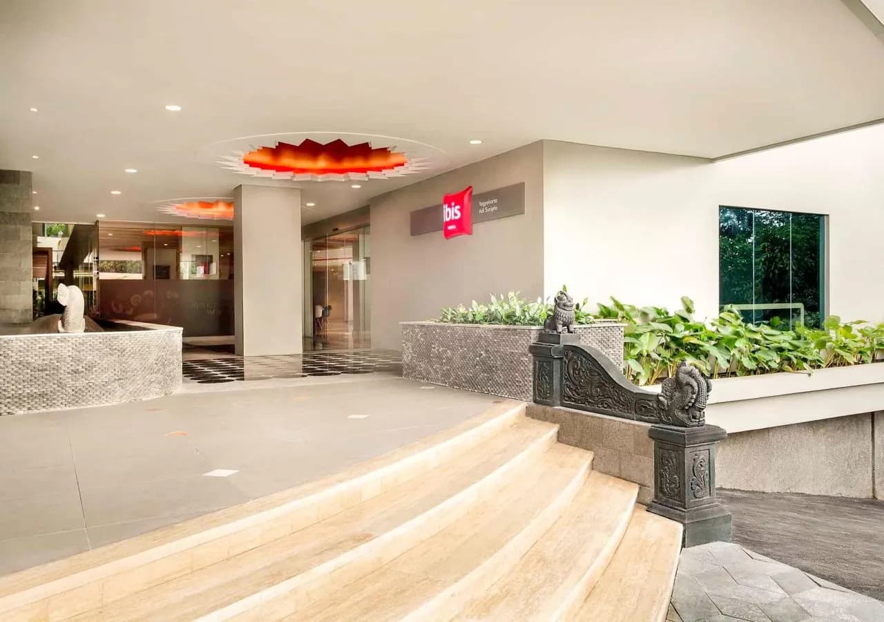 ibis Yogyakarta Adi Sucipto 3