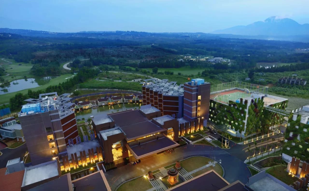 Aston Sentul Lake Resort & Conference Center 3