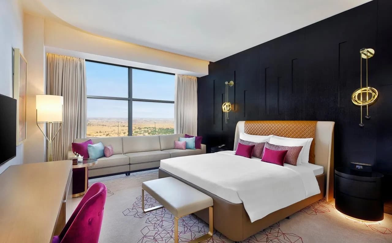 AlRayyan Hotel Doha, Curio Collection by Hilton 2