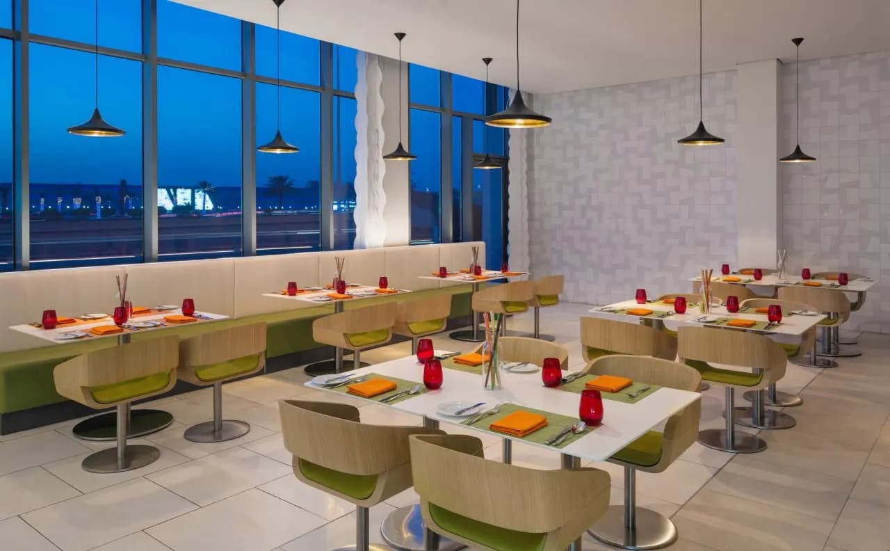 Aloft Dhahran 5