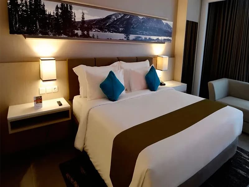 Swiss-Belhotel Jambi 5