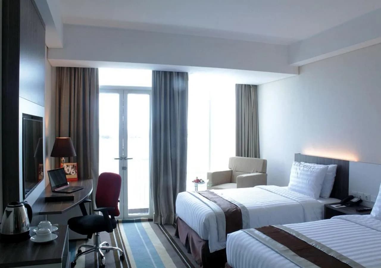 Swiss-Belhotel Makassar 2