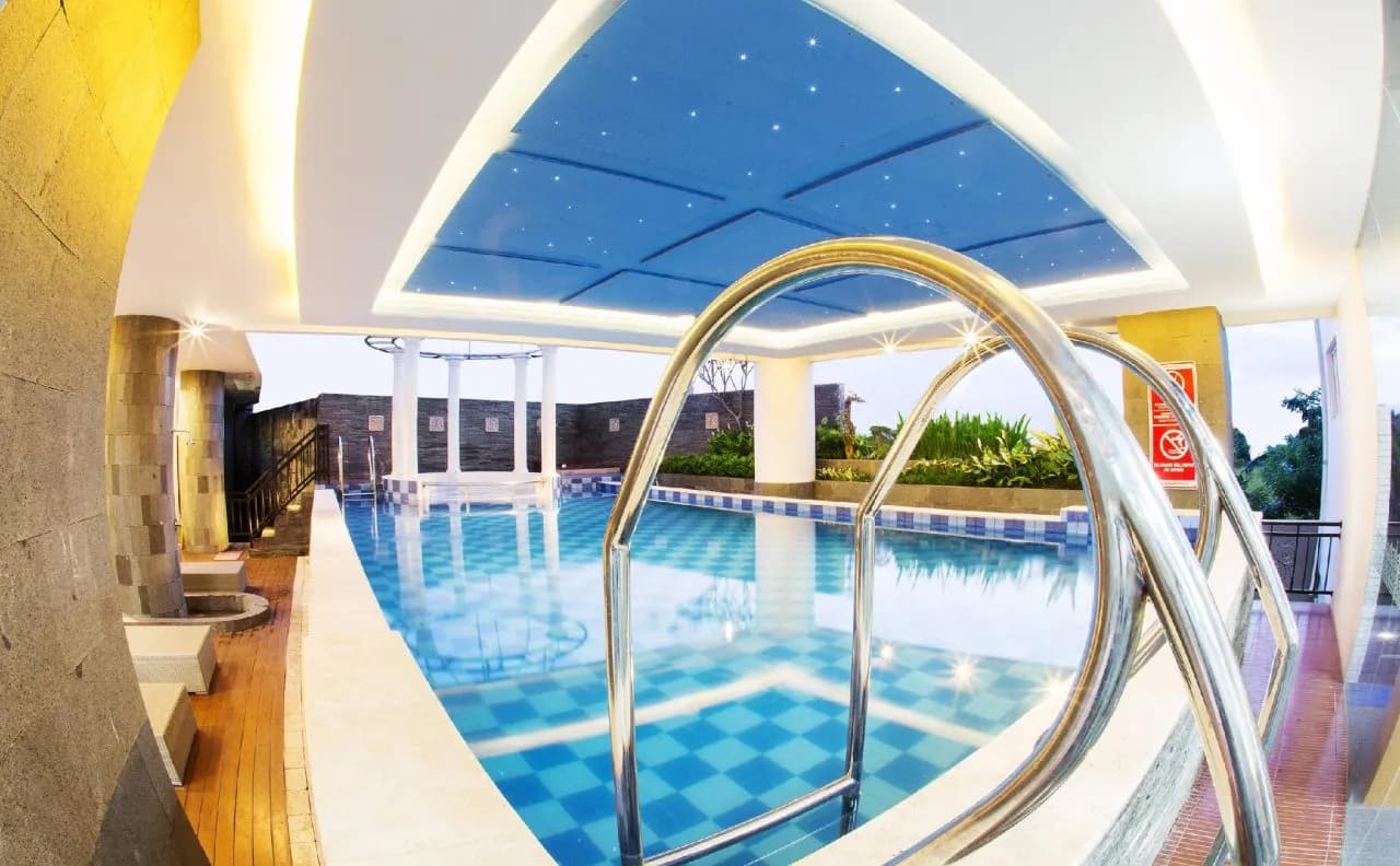 Tara Hotel 5
