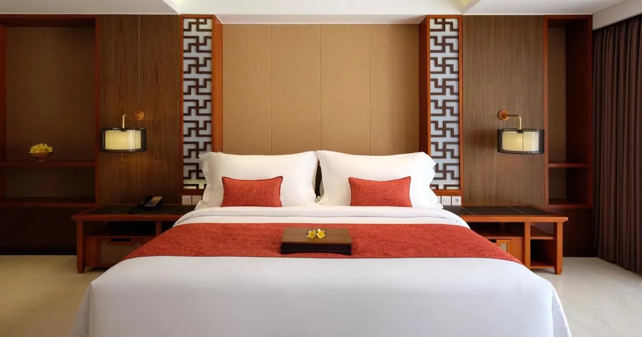 The Bandha Hotel and Suites 4