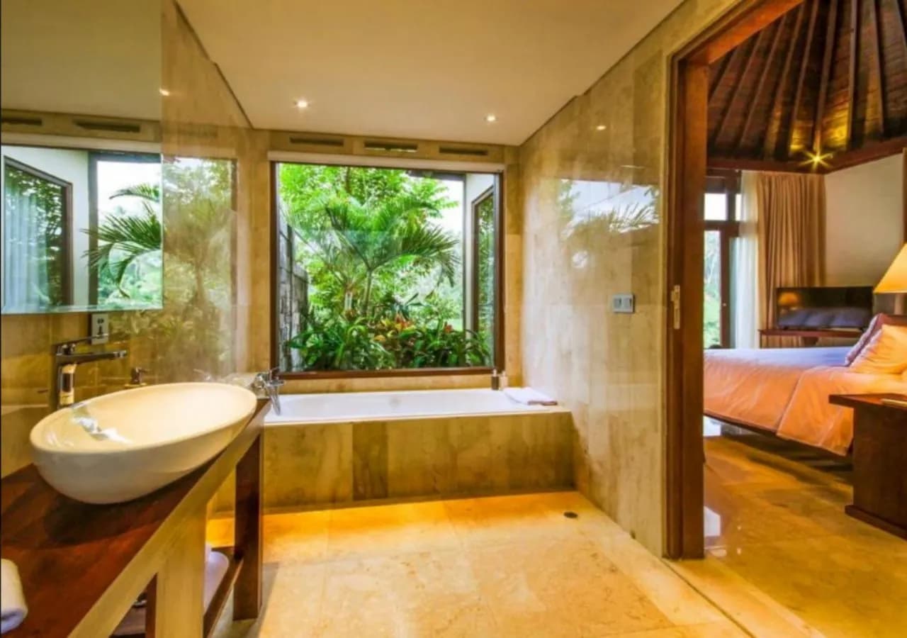 The Kayon Valley Resort 4