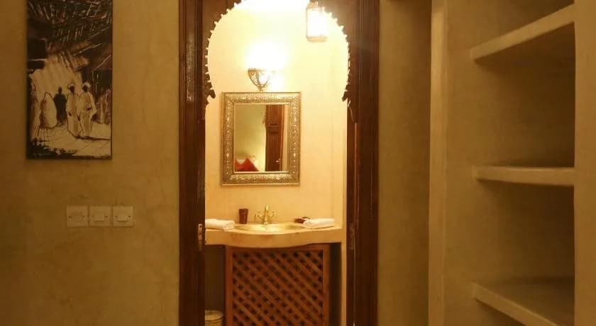 Riad Andalla 4