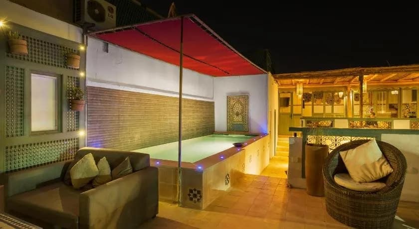 Riad dar Nakous