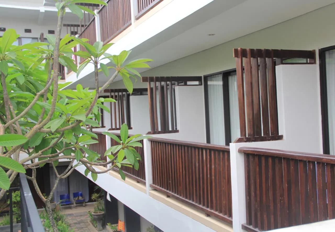 The Kubu Hotel 5