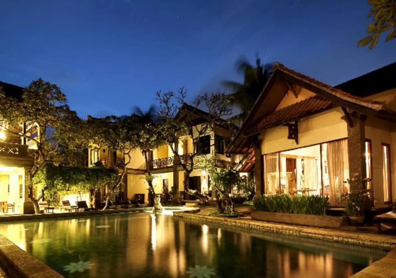 Puri Mesari Suites