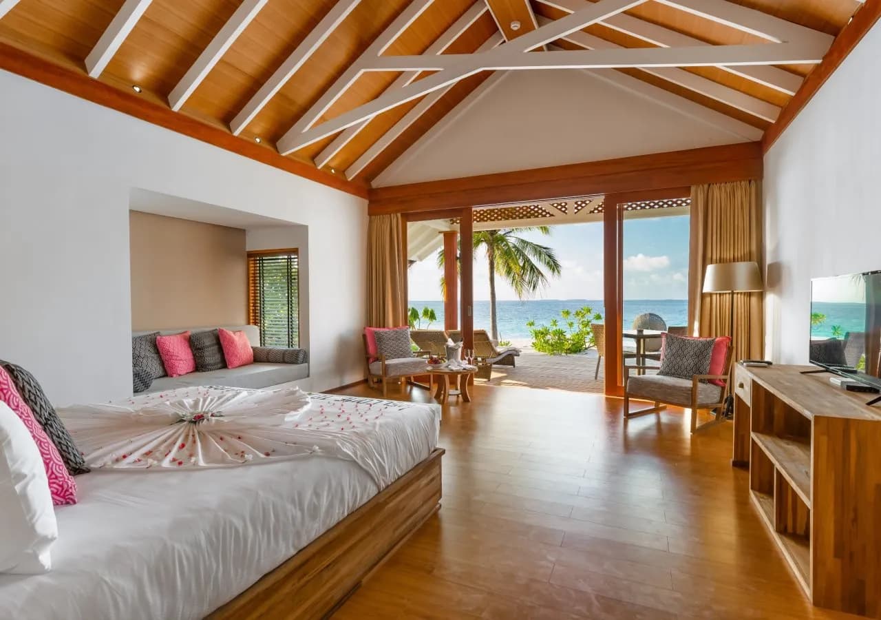 Kudafushi Resort & Spa 4