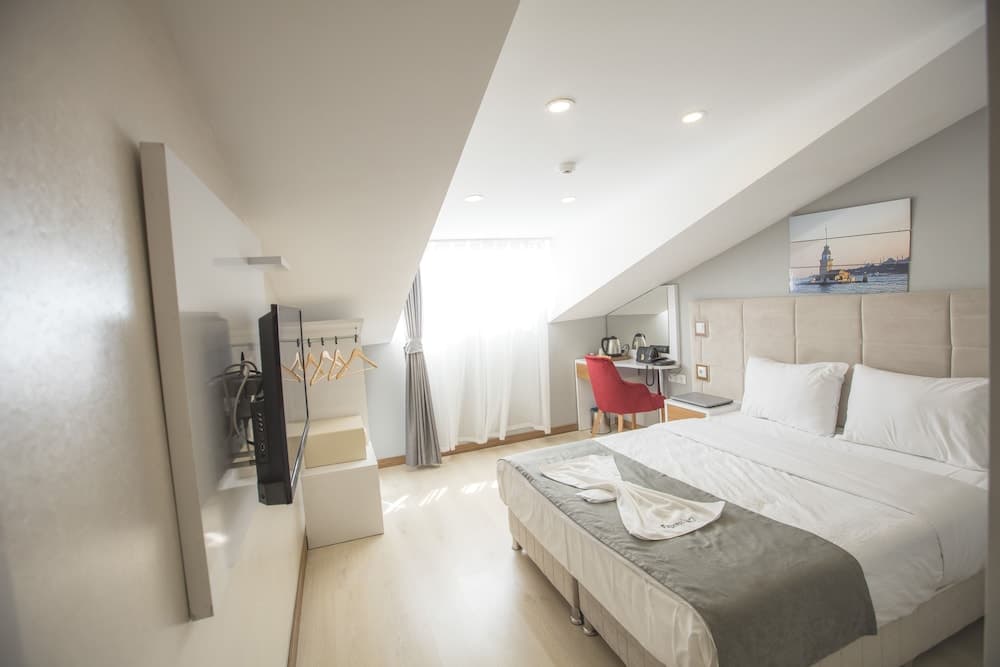 Express İnci Airport Hotel
