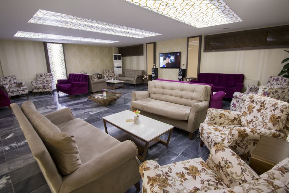 Hotel Business Han 3