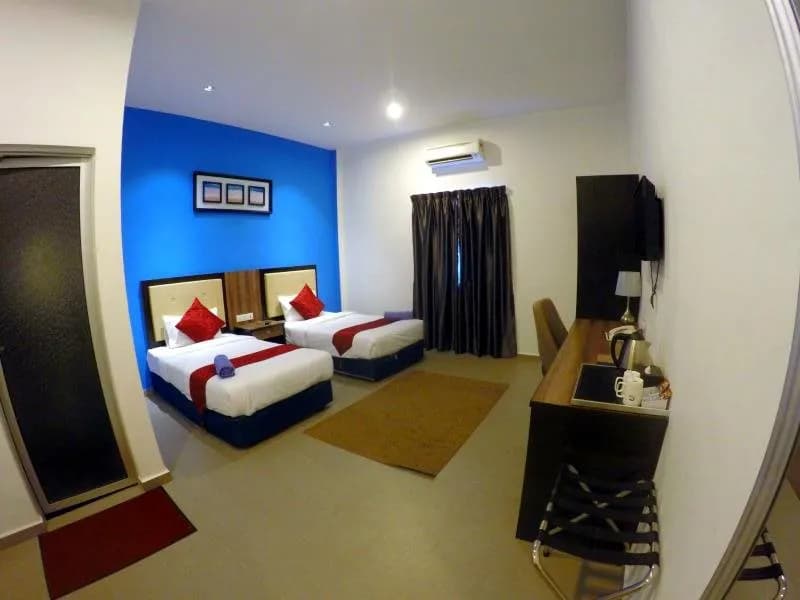 Royal Agate Beach Resort 3