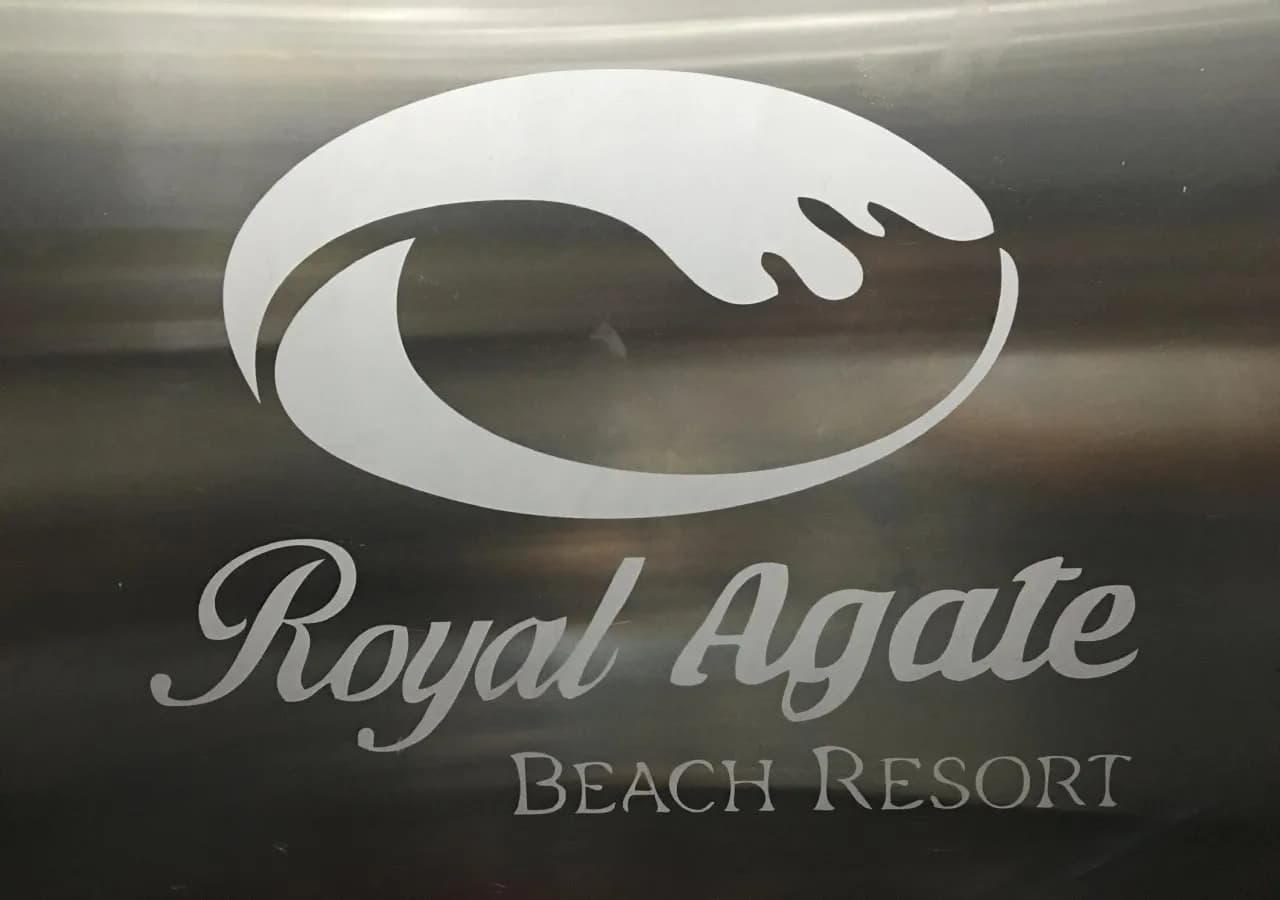 Royal Agate Beach Resort 5